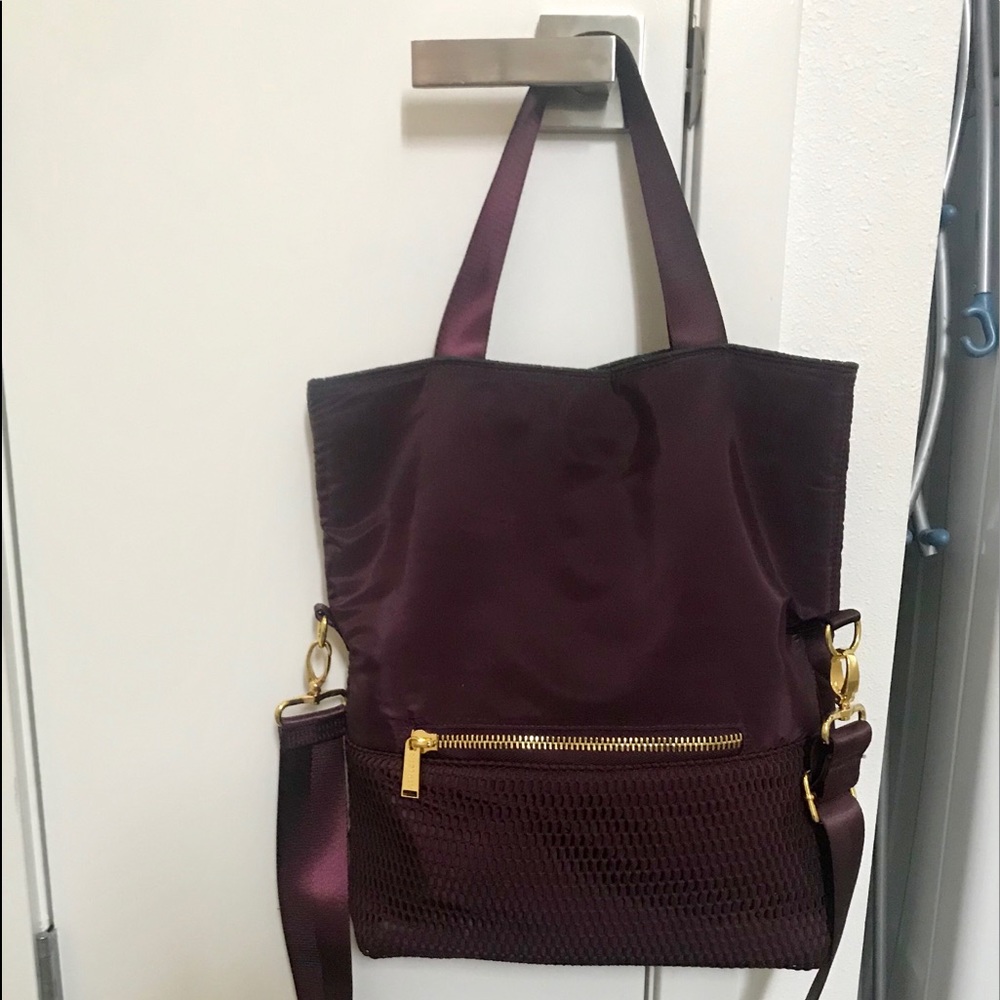 Athleta Quilted Gym Bag
